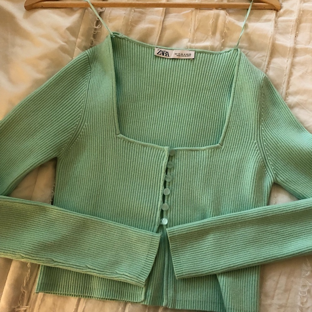 Zara mint green long sleeve top